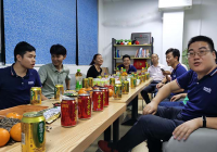 海瑞思：一场轻松愉悦的民主生活会